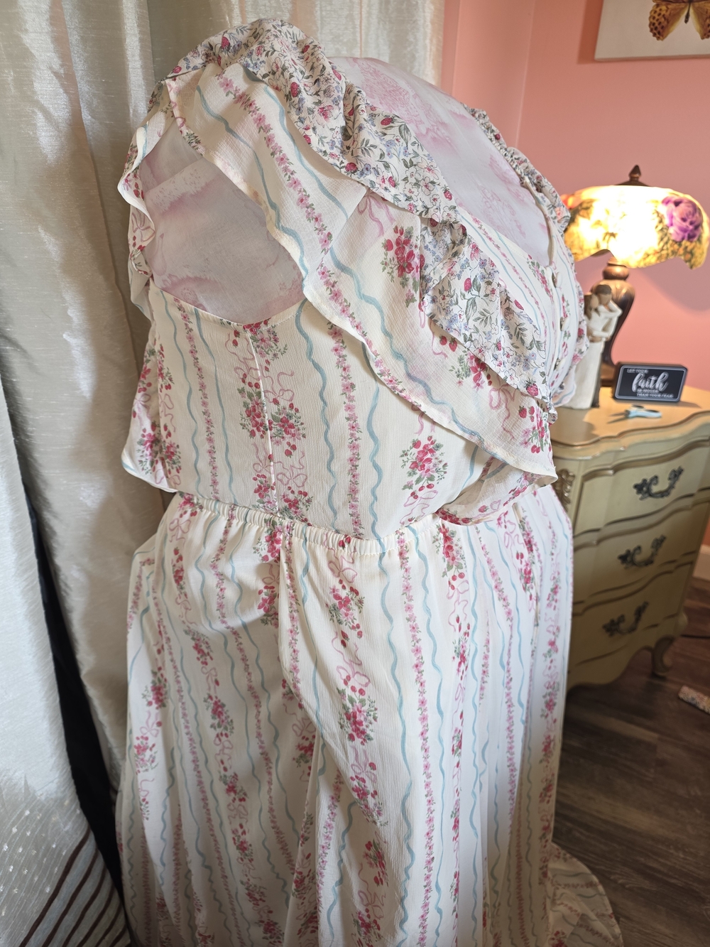 torrid Cream Floral Stripe Maxi Dress with Pink Accents - Picture 5 of 10